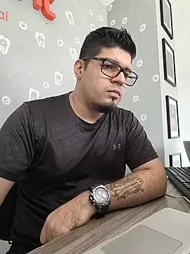 Christixn 669 online show from July 23, 7:45 pm