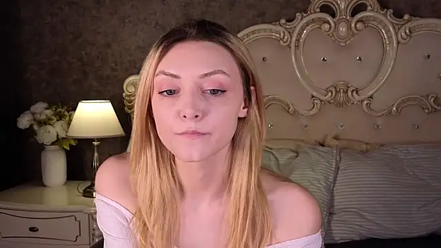 Snapshot of CindyFors chatting on September 26, 8:57 pm CindyFors online show from September 26, 8:57 pm