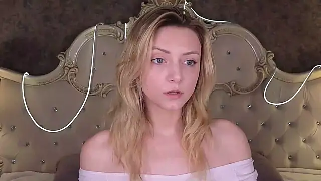 Snapshot of CindyFors chatting on October 15, 8:53 pm CindyFors online show from October 15, 8:53 pm