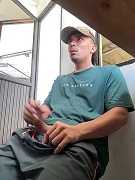 Jacobs0 online show from April 22, 5:03 pm