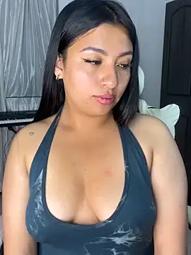 Snapshot of Issa_Santana chatting on June 9, 8:31 pm Issa Santana online show from June 9, 8:31 pm
