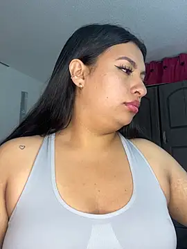 Snapshot of Issa_Santana chatting on June 10, 9:03 pm Issa Santana online show from June 10, 9:03 pm