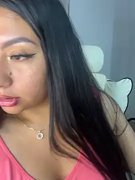 Snapshot of Issa_Santana chatting on June 16, 10:01 pm Issa Santana online show from June 16, 10:01 pm