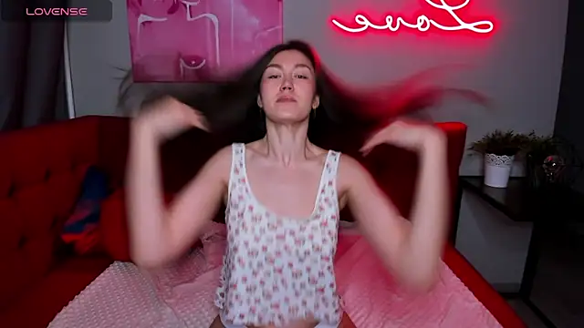 Snapshot of Tina_Porter chatting on December 2, 1:33 am Tina Porter online show from December 2, 1:33 am