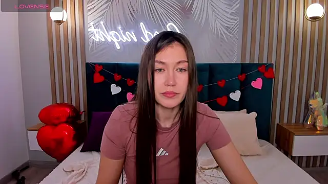 Tina Porter online show from February 8, 1:31 am