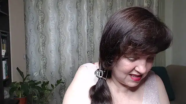 Illusionq online show from June 25, 10:20 am