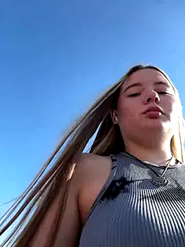 StephanieMur online show from September 20, 5:30 am