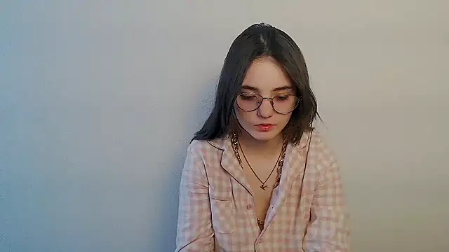 Sun Shine   online show from March 25, 9:26 am