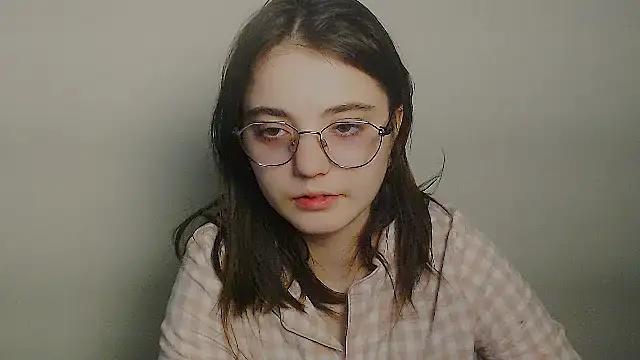 Sun Shine   online show from April 19, 6:10 pm