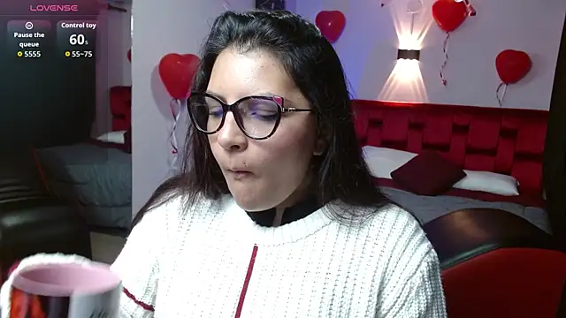 Snapshot of Sahamara_07 chatting on September 20, 1:12 pm Sahamara 07 online show from September 20, 1:12 pm