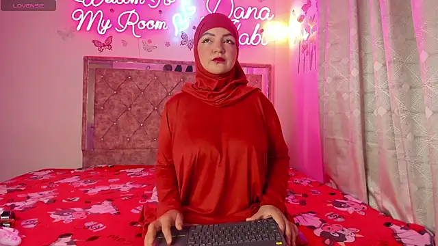 Dana-Alabi online show from April 22, 2:40 pm