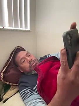 julio p online show from February 1, 3:21 pm