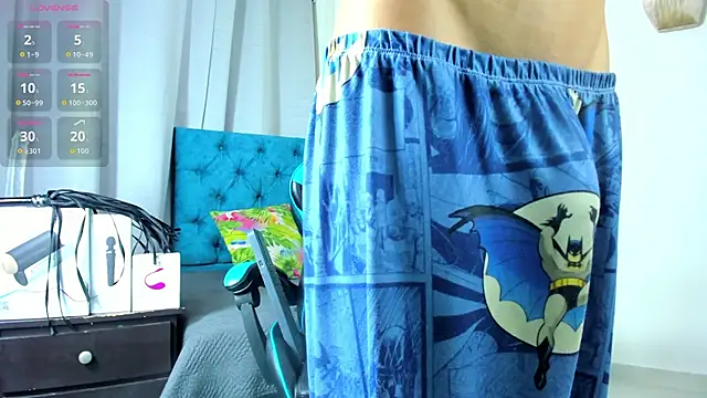  taylor black online show from September 16, 8:32 pm