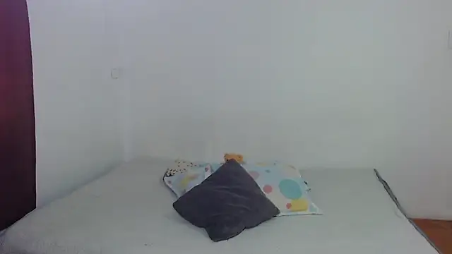 Snapshot of Sam_Cute3 chatting on October 31, 8:21 pm Sam Cute3 online show from October 31, 8:21 pm