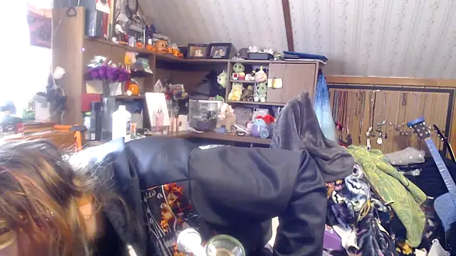 thejuicybacon online show from March 19, 2:10 pm