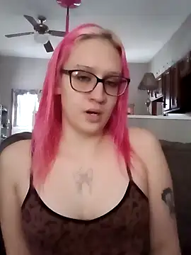 spoiledprincess4 online show from December 2, 8:37 pm