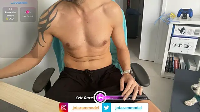 Snapshot of _Jota25_ chatting on June 21, 3:53 am Jota25 online show from June 21, 3:53 am