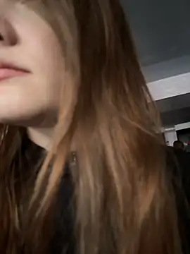 MichelleRoux online show from September 9, 10:37 am