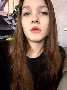 MichelleRoux online show from September 25, 10:52 am