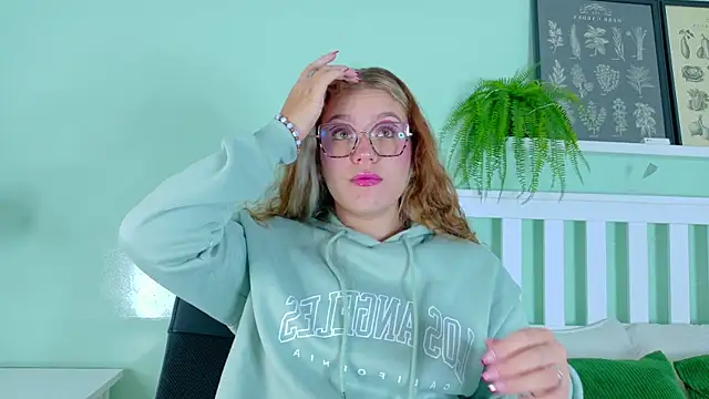 BelaMiller  online show from October 22, 11:54 am