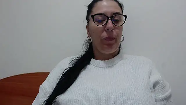 jollene online show from November 14, 1:54 pm