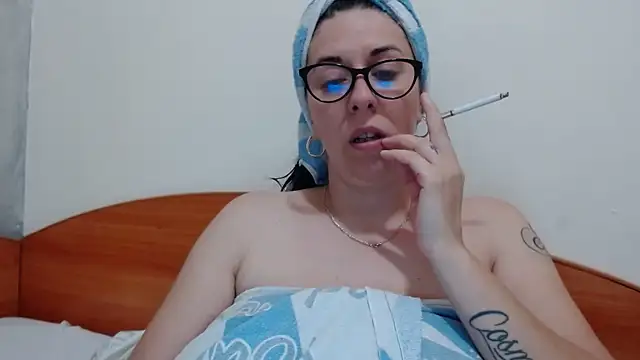Snapshot of jollene chatting on June 18, 1:48 pm jollene online show from June 18, 1:48 pm