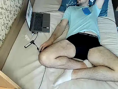 bul boy online show from April 5, 3:53 pm