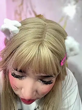 Snapshot of hinata_dolly chatting on May 15, 11:50 am hinata dolly online show from May 15, 11:50 am