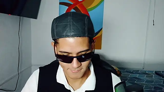 Snapshot of juanacock_1 chatting on November 1, 3:08 am juanacock 1 online show from November 1, 3:08 am