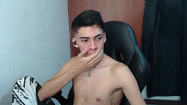 Rimuru17 online show from April 19, 3:39 am