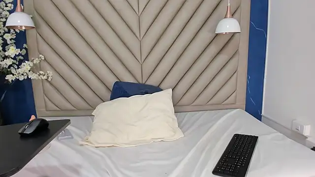 Ibbie drastic online show from September 12, 12:16 pm