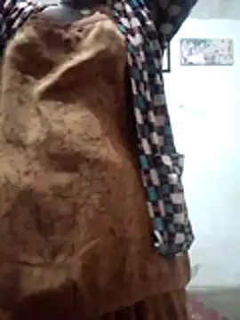 aunty sumy online show from December 4, 1:04 am