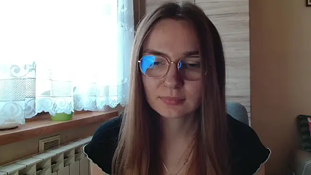 LooveELLYx online show from November 28, 7:33 am