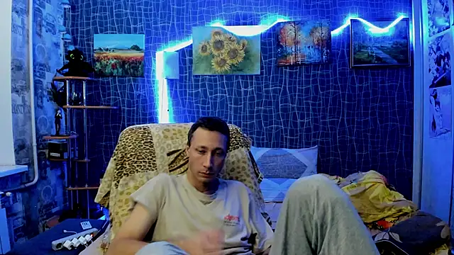 CuteBoy228 online show from November 24, 7:13 pm