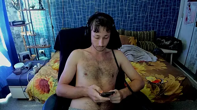Snapshot of CuteBoy228 chatting on July 11, 8:06 am CuteBoy228 online show from July 11, 8:06 am