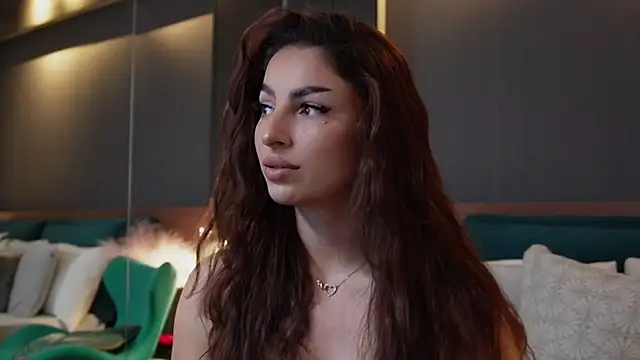 EmilyTrix online show from November 2, 2:19 pm