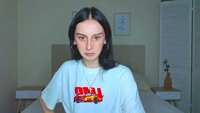 Snapshot of Little_moly999 chatting on September 9, 8:41 pm Little moly999 online show from September 9, 8:41 pm