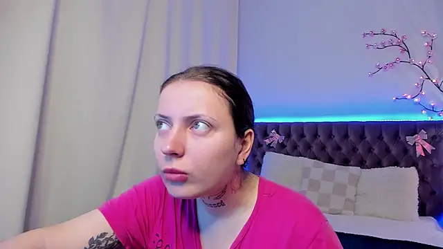 LilaVame online show from November 7, 9:04 pm