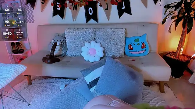 Simonesmith01 online show from October 22, 6:29 pm