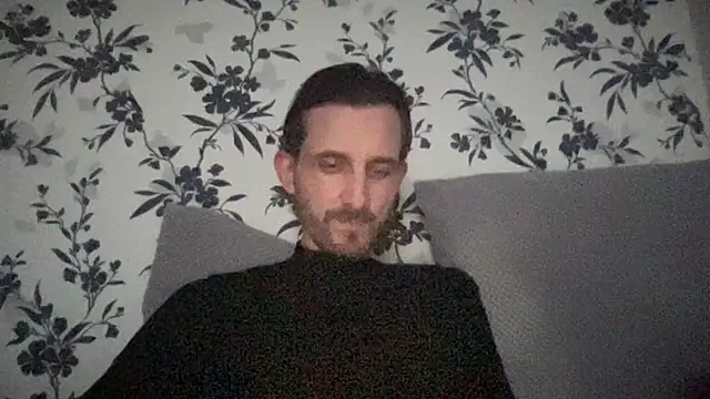 Big8inchUncutCock online show from April 30, 3:18 pm