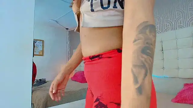 LexieBloom online show from April 24, 3:53 am