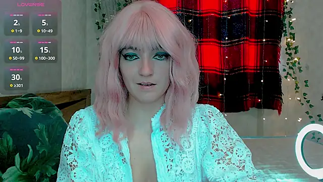 MagicPink online show from March 7, 11:40 am