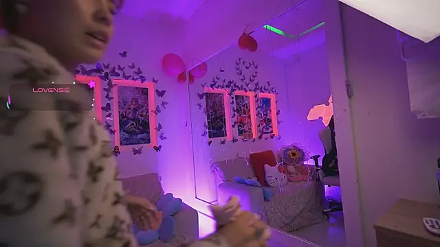 DahliaGrey online show from June 1, 11:34 am