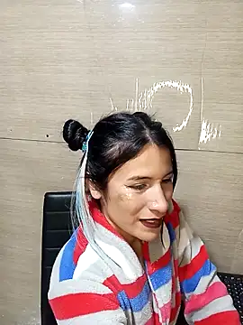 Snapshot of karinnahotdirty chatting on October 2, 8:16 pm karinnahotdirty online show from October 2, 8:16 pm