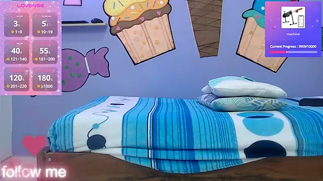 skinnykalitzo18 online show from December 5, 6:44 am