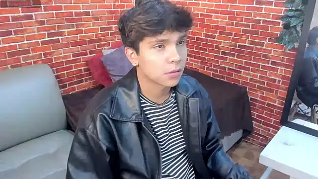 Thiago Kozak online show from July 17, 1:18 pm