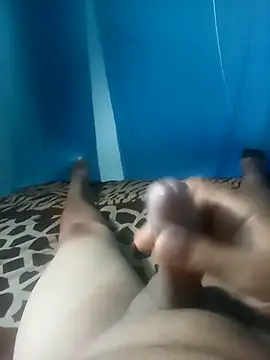 cora08 online show from November 9, 10:30 pm