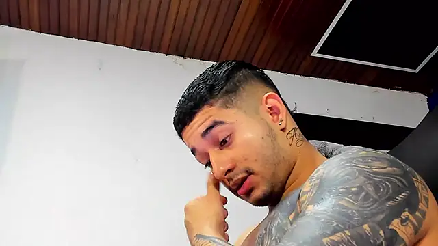 king falconer online show from November 14, 11:57 pm