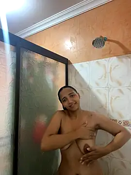 effie castroo online show from September 19, 8:42 pm