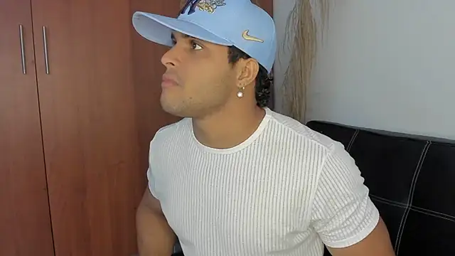 Evansdark1 online show from September 28, 9:53 pm